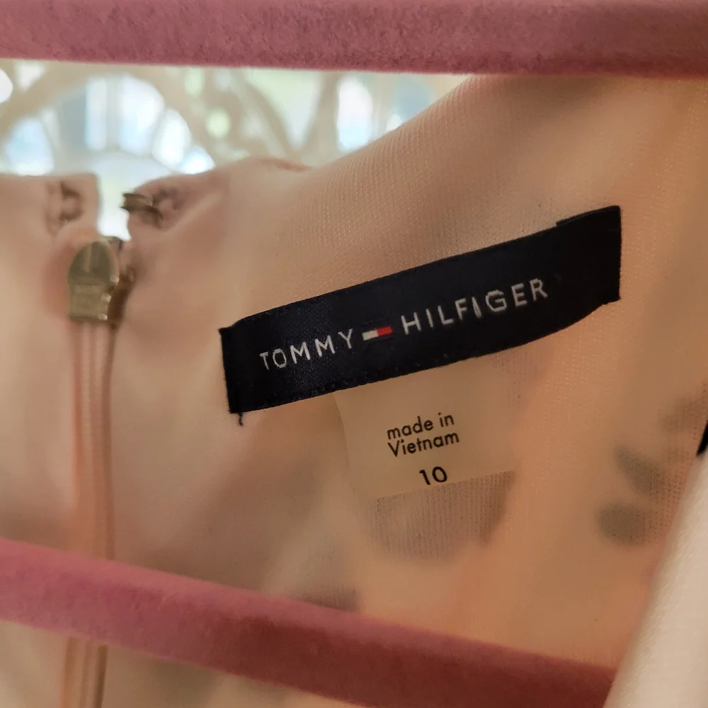Tommy Hilfiger Dress - Picture 5 of 5